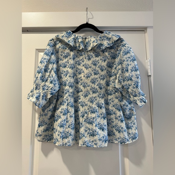 NWT Dôen Henri ruffled pintucked floral print top - Blue Rosier Floral - Picture 6 of 6